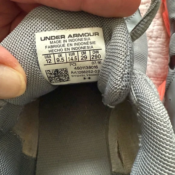 Under Armour Gray and Orange Sneakers - Picture 5 of 6